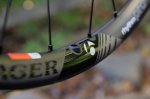 Bontrager-Rhythm-Pro-TLR-275-650b-carbon-tubeless-enduro-mountain-bike-wheels266-298x198.jpg