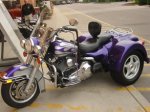 Una PequeÃ±a HarleySmall.jpg