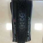 rocket ron kevlar 29er 2,25.jpg