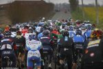 hetnieuwsblad14-peloton.jpg