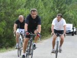 sarkozy_velo.jpg