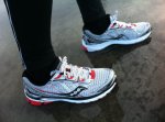 Saucony-Progrid-Ride-5-Puestas-2.jpg