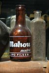 220px-Botella_de_cerveza_(Mahou).jpg