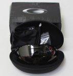 oakley-radarlock-xl-straight-glasses-black-iridium-vented-and-vr28-vented-lens-ex-display-.jpg