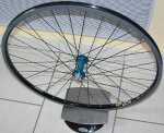 rueda tune azul 717 cxray delantera.jpg