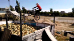 vlcsnap-2014-06-01-12h58m51s40.png