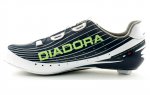 DIADORA 3.jpeg