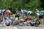 tdf14st7-tjcrash.jpg