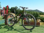 Specialized_Stumpjumper_29_front_side_view.jpg