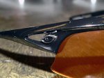 Giro_eyewear_hinge_detail.jpg