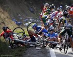 worlds14wrr-crashbig.jpg