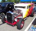 1933-Plymouth-Streetrod-red-white-flames-tunnel-ram-le.jpg