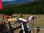 Specialized_Enduro_SL_custom_grips_and_saddle.jpg