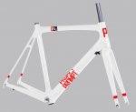 fm015-white.jpg