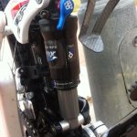 DETALLE AMORTIGUADOR FOX RP23.JPG