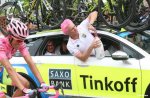 giro15st21-tinkov-contador-big.jpg