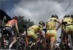 aviva15gc-bluesky.jpg