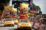 tdf15-caravan-mccain-big.jpg