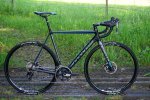 2016-Cannondale-CAAD12-alloy-road-bike-05-600x400.jpg