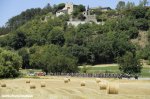 tdf15st16-castle-peloton-big.jpg
