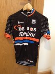 Maillot 15 € De rosa santini.jpg