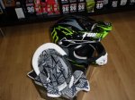 casco y mando 002.JPG