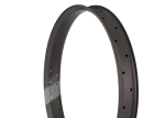 no9_carbon_fat_rim_01.png