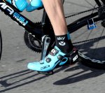 I000248-002_oman_froome_wire-shoes.jpg