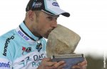 boonen-roubaix12-stone-920.jpg