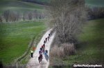 strade-bianche16-peloton-flag-920.jpg