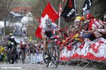 flanders16-cancellara-climb-920.jpg