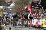 flanders16-peloton-920.jpg