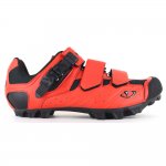 GIRO%20CALZADO%20CICLISMO%20MTB%20PRIVATEER-396370_00.jpg