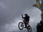 luis one hand.jpg