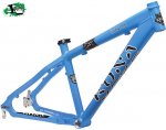 1246832085_1201559528_kona_cowan_frame_06_1_[1].jpg