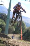 pinilla salto pequeña.jpg