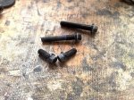 45Hexágonos en cabeza d tornillos Carbonius.jpg