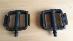 Pedales plastico 1 RES.jpg