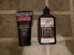 Grasa carbono aceite humedo reducida.jpg
