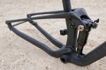 Kross-Earth_prototype-carbon-29er-100mm-full-suspension-2.jpg