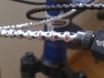 78Detalle d pines d camisa d freno Alligator by Carbonius..jpg