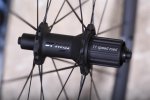 dt-swiss-pr-1400-dicut-oxic-performance-road-wheel-rear-hub.jpg