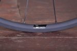 dt-swiss-pr-1400-dicut-oxic-performance-road-wheel-rim-detail-2.jpg