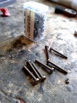 70Tornillos d M.2 en titanio a pulir cabezas.jpg