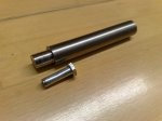 28Barra de titanio Gr.5 para tornillo hueco..jpg
