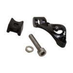 8207auto_FORMULA_ABRAZADERA_Y_TORNILLOS_R1_R.jpg