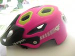 casco blue pink 2.JPG