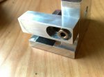 187Pieza lateral y tornillo..jpg