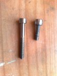 224Tornillo en titanio Gr.5 a cortar..jpg