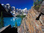 Moraine_Lake_National_Park_Canada mnj.JPG